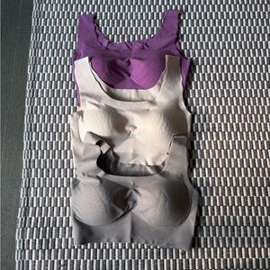 Lot of three seamless bralettes